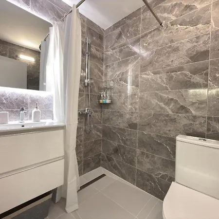 Aquamarine Apartment